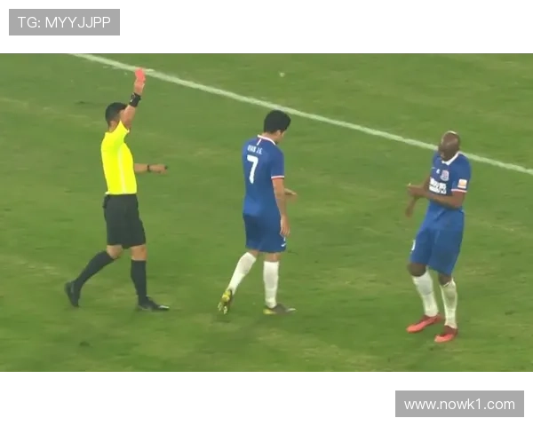 合理冲撞判罚界限拆解，裁判如何精准判断犯规？