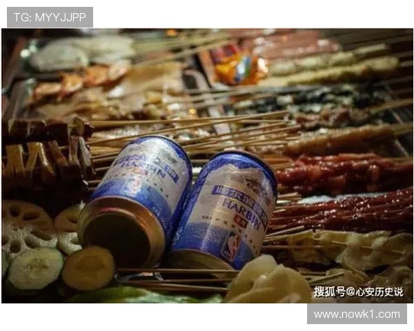 潘展乐每天吃五顿饭，训练完直接睡泳池边？