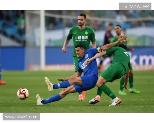 上海申花强强对话中主动权难以把握，近期表现受限，稳定性面临考验