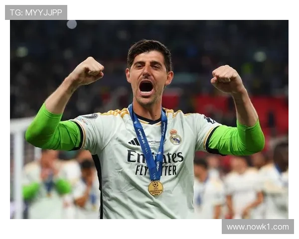 接管出球节奏库尔图瓦本赛季稳住后防更胜对手门将